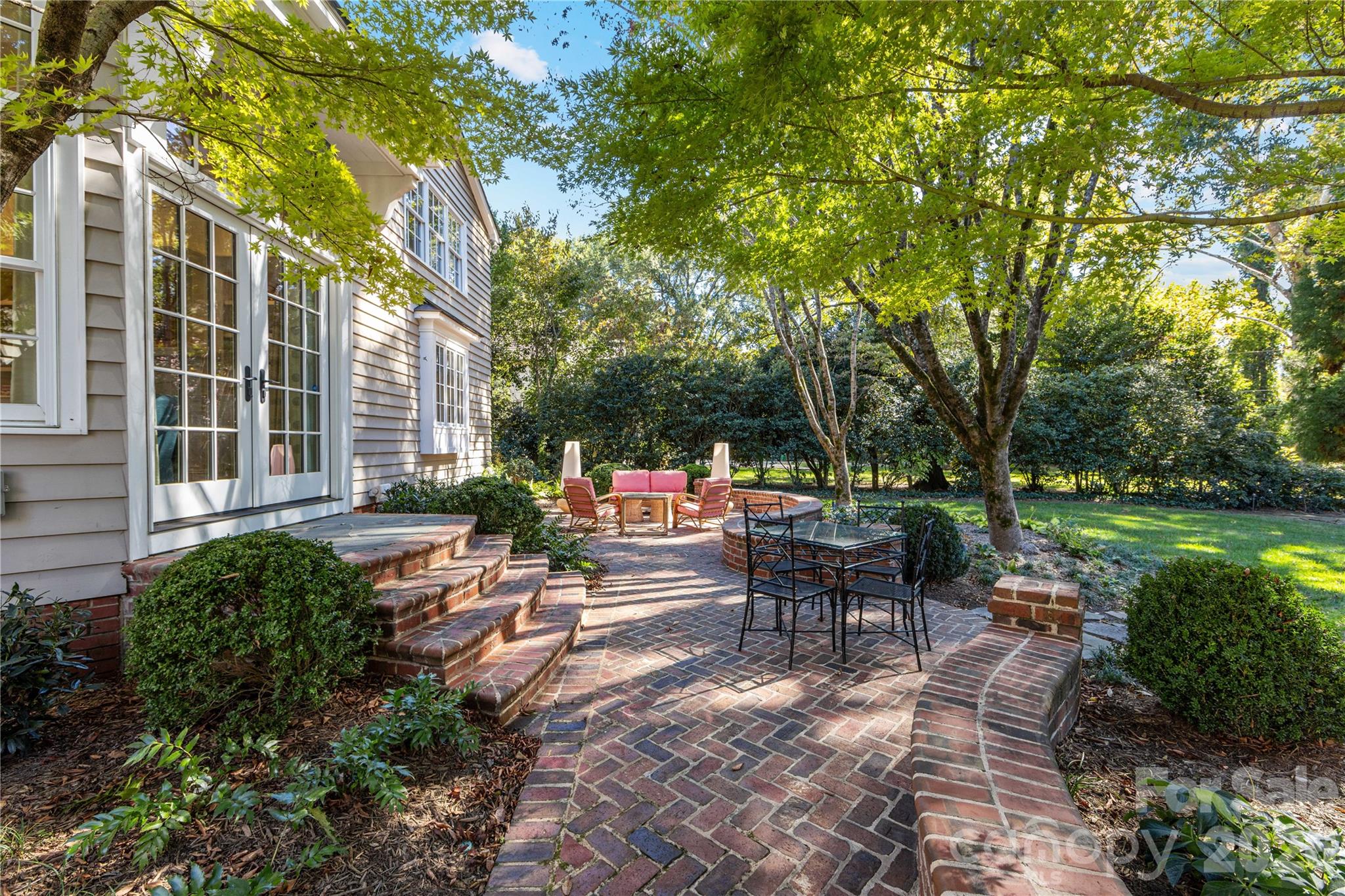 Myers Park - Residential