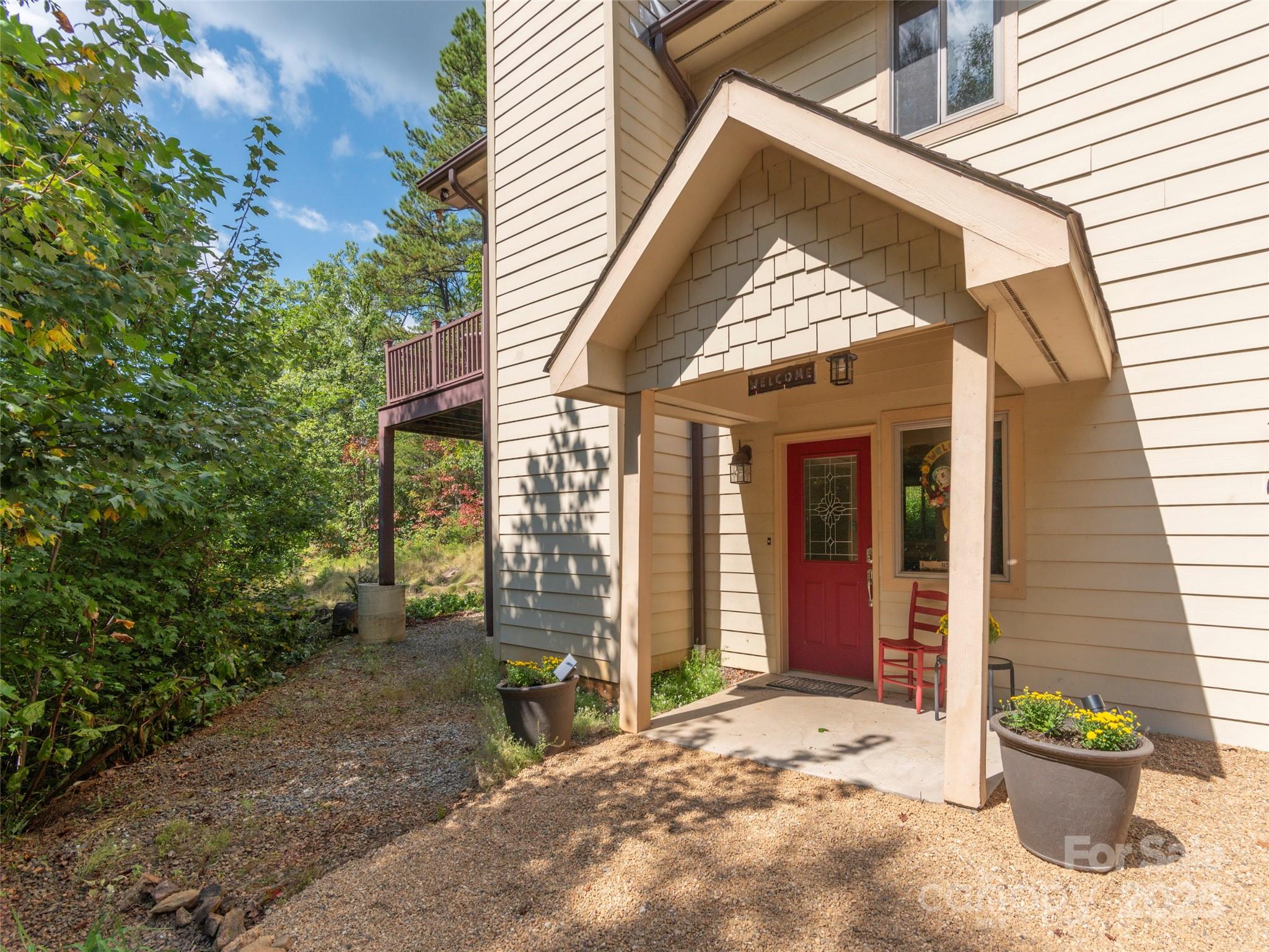 1159 Mount Chalet Road