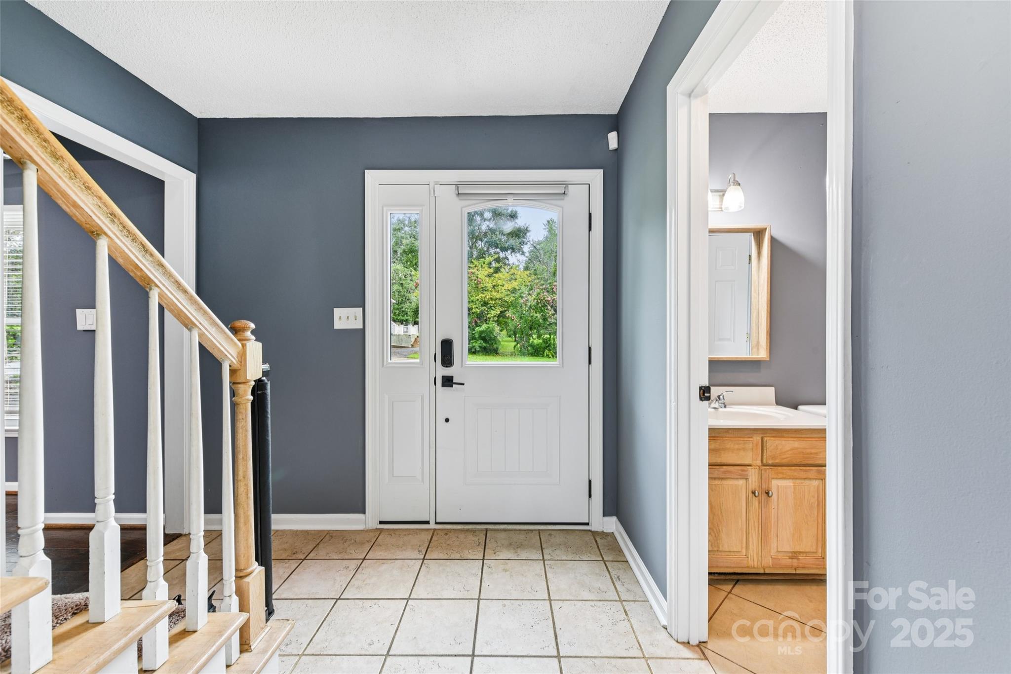 22 31st Avenue Court NE