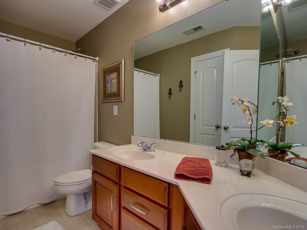 Wesley Oaks - Residential