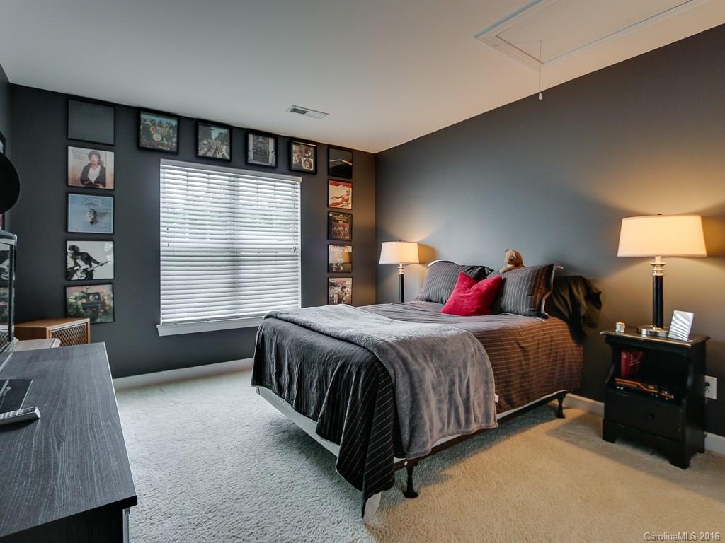 Wesley Oaks - Residential