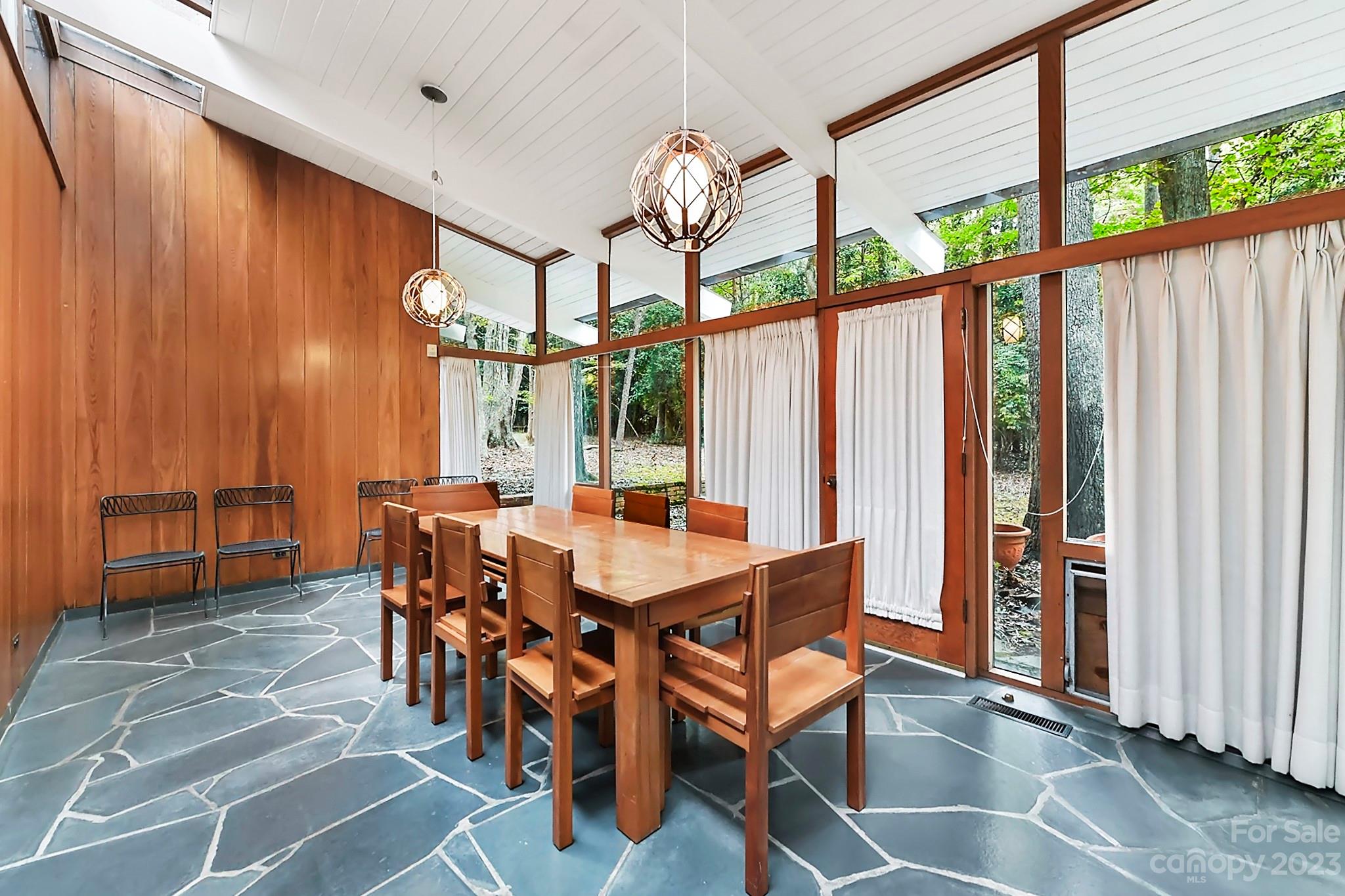 Huntington Park - Residential