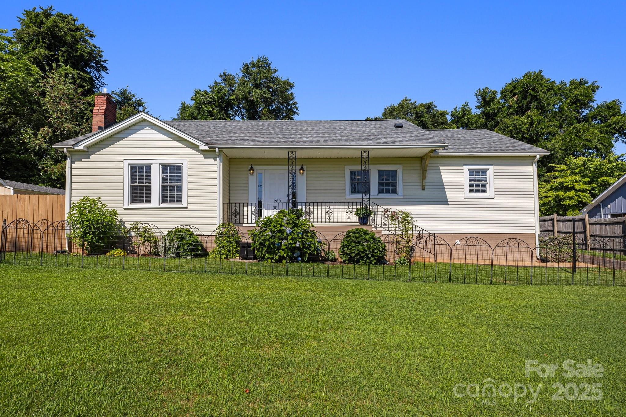268 Oakland Road