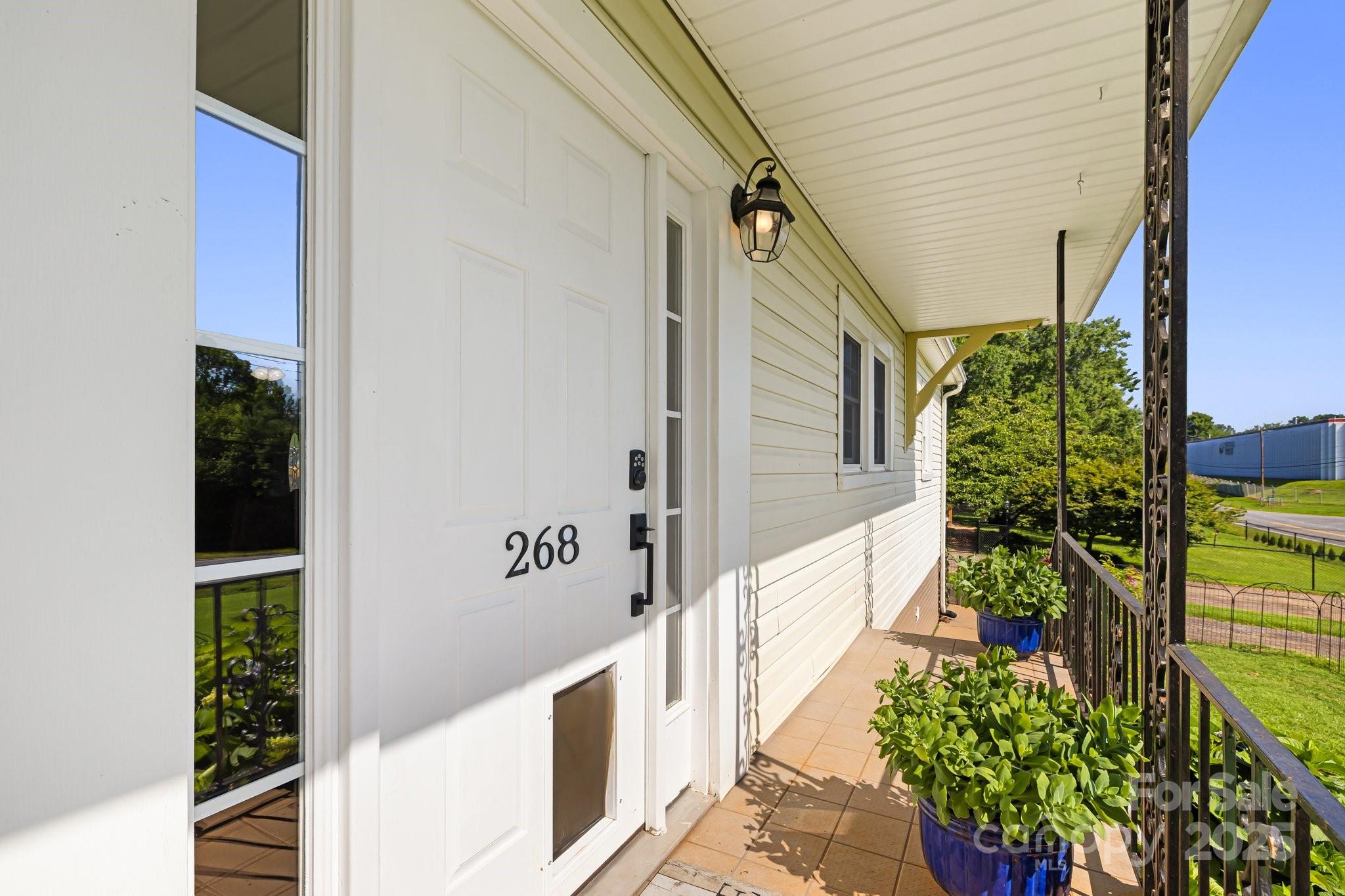 268 Oakland Road