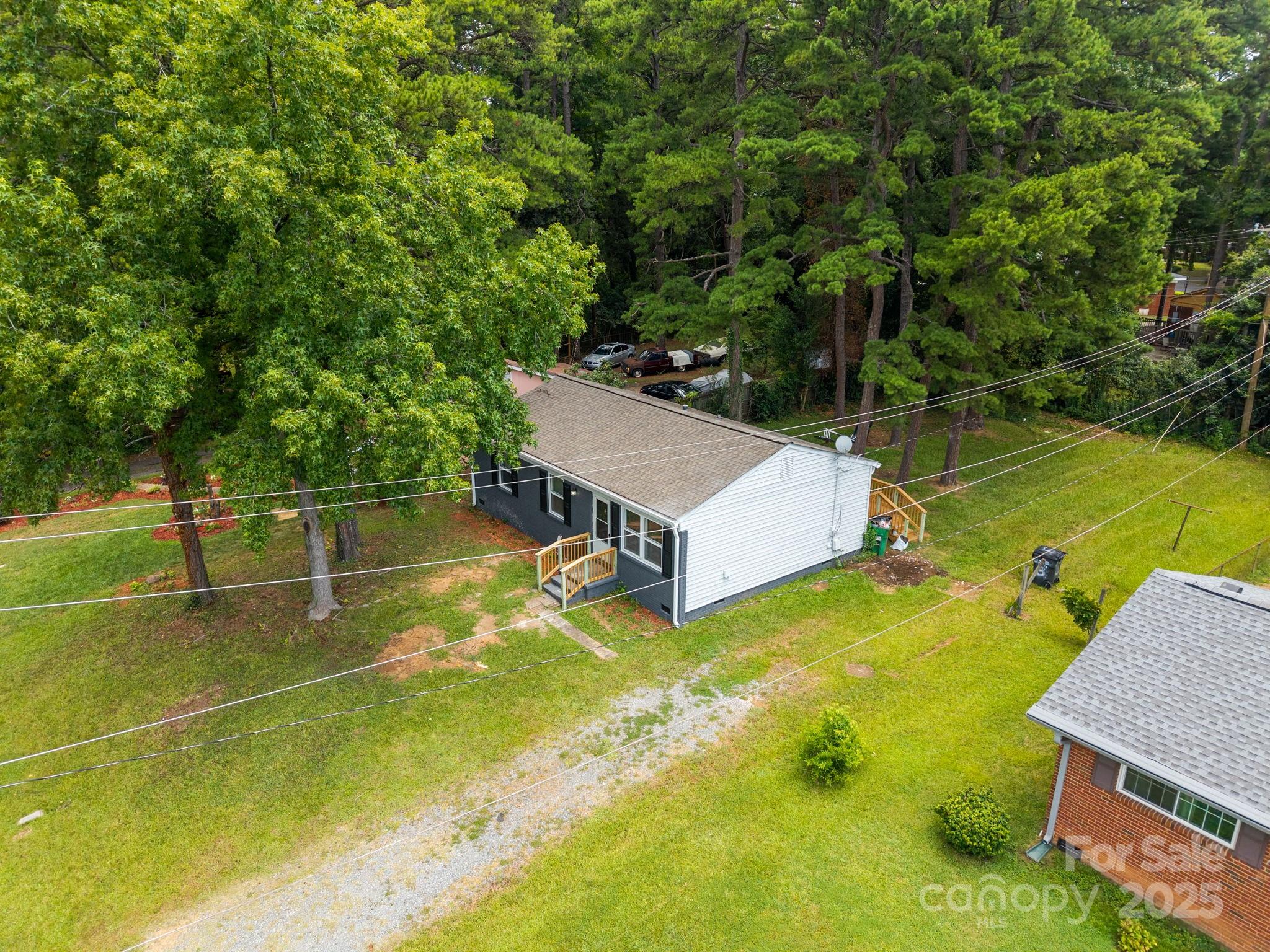 2715 Sonora Lane