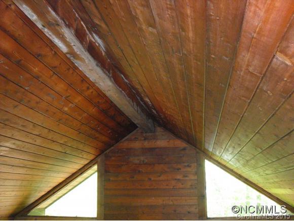 Rumbling Bald on Lake Lure - Residential