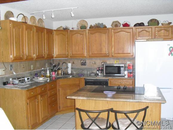 Rumbling Bald on Lake Lure - Residential