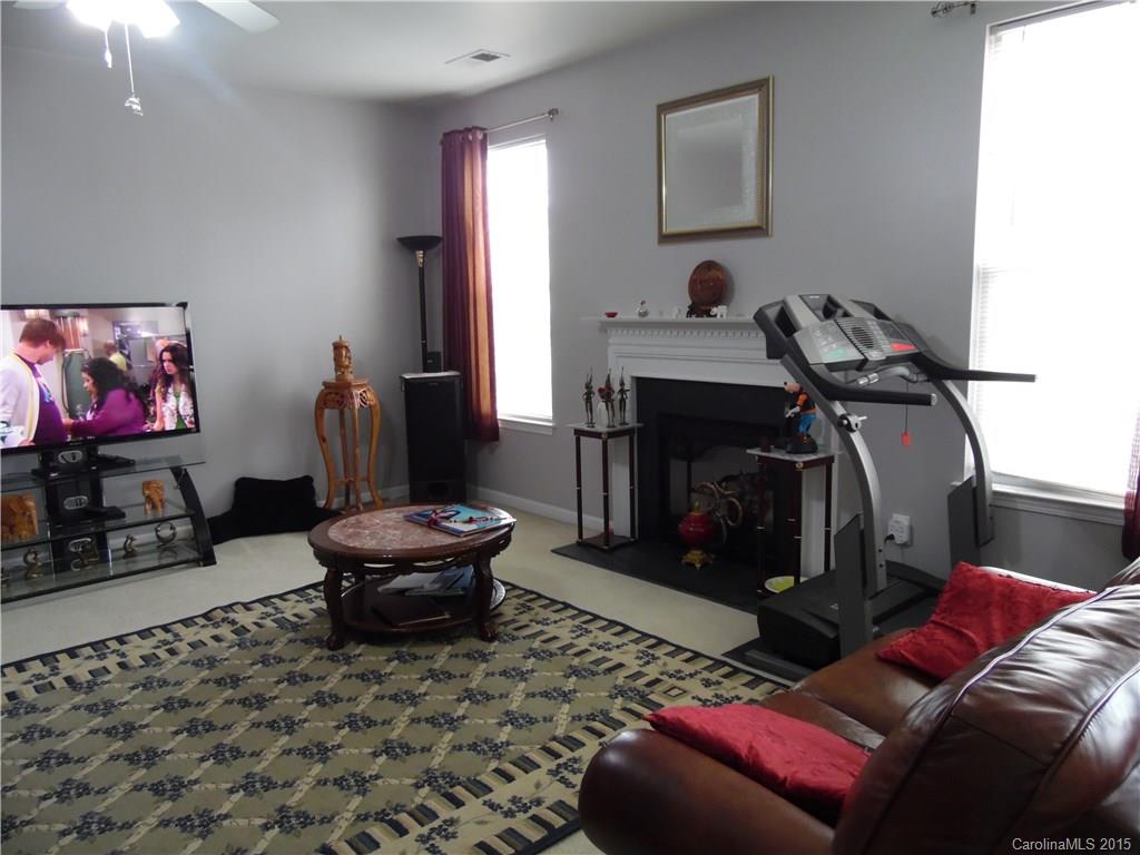 Autumn Cove At Lake Wylie - Residential