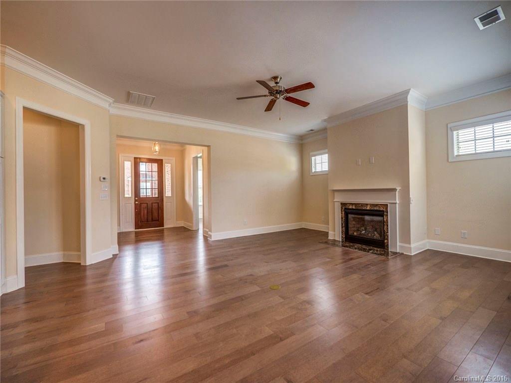 Augusta Place at Laurel Creek - Residential