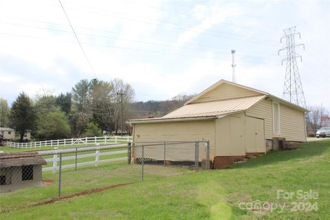 A home in Valdese