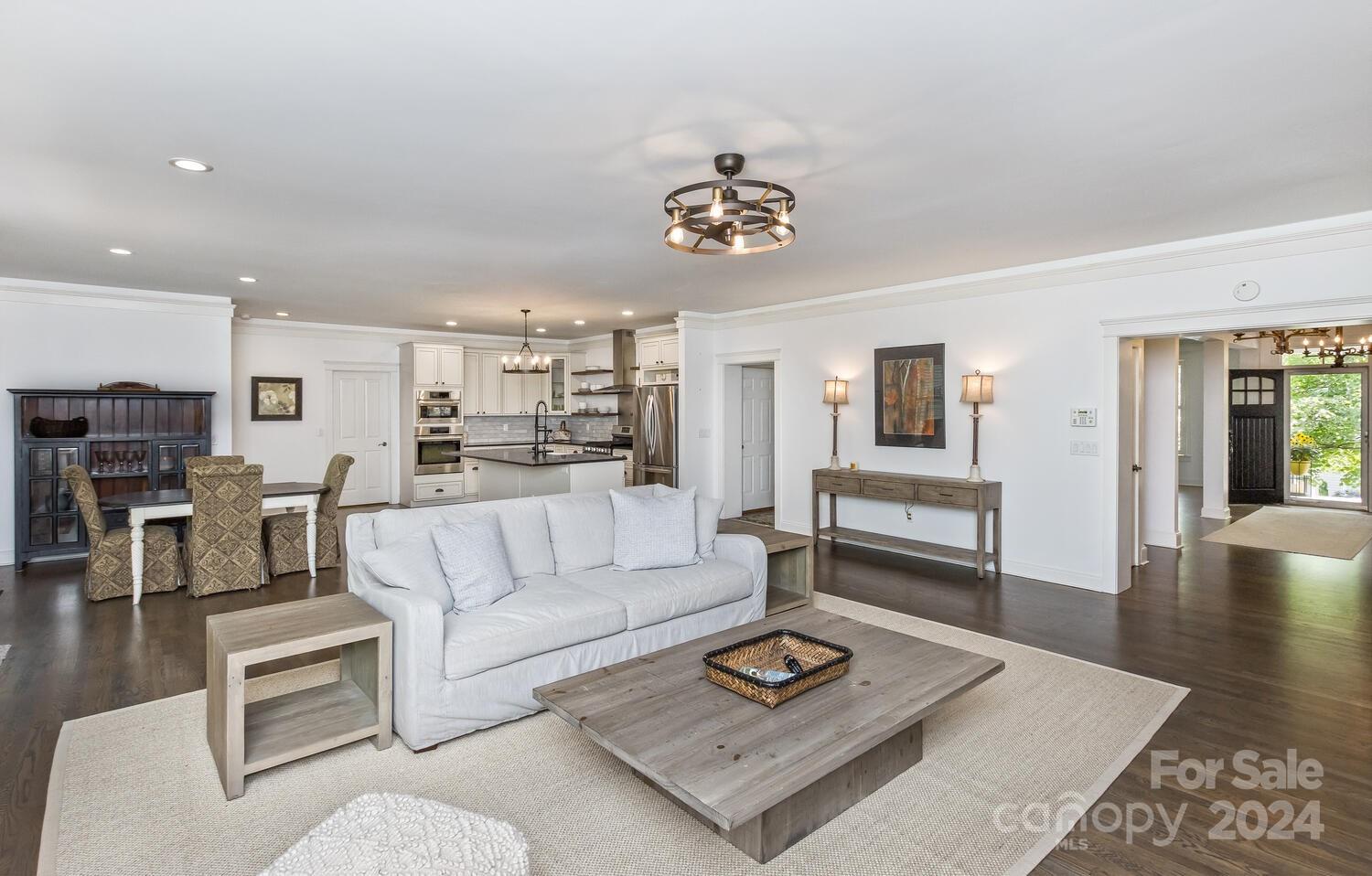 Biltmore Lake - Residential