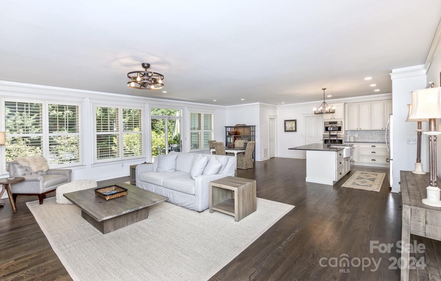 Biltmore Lake - Residential