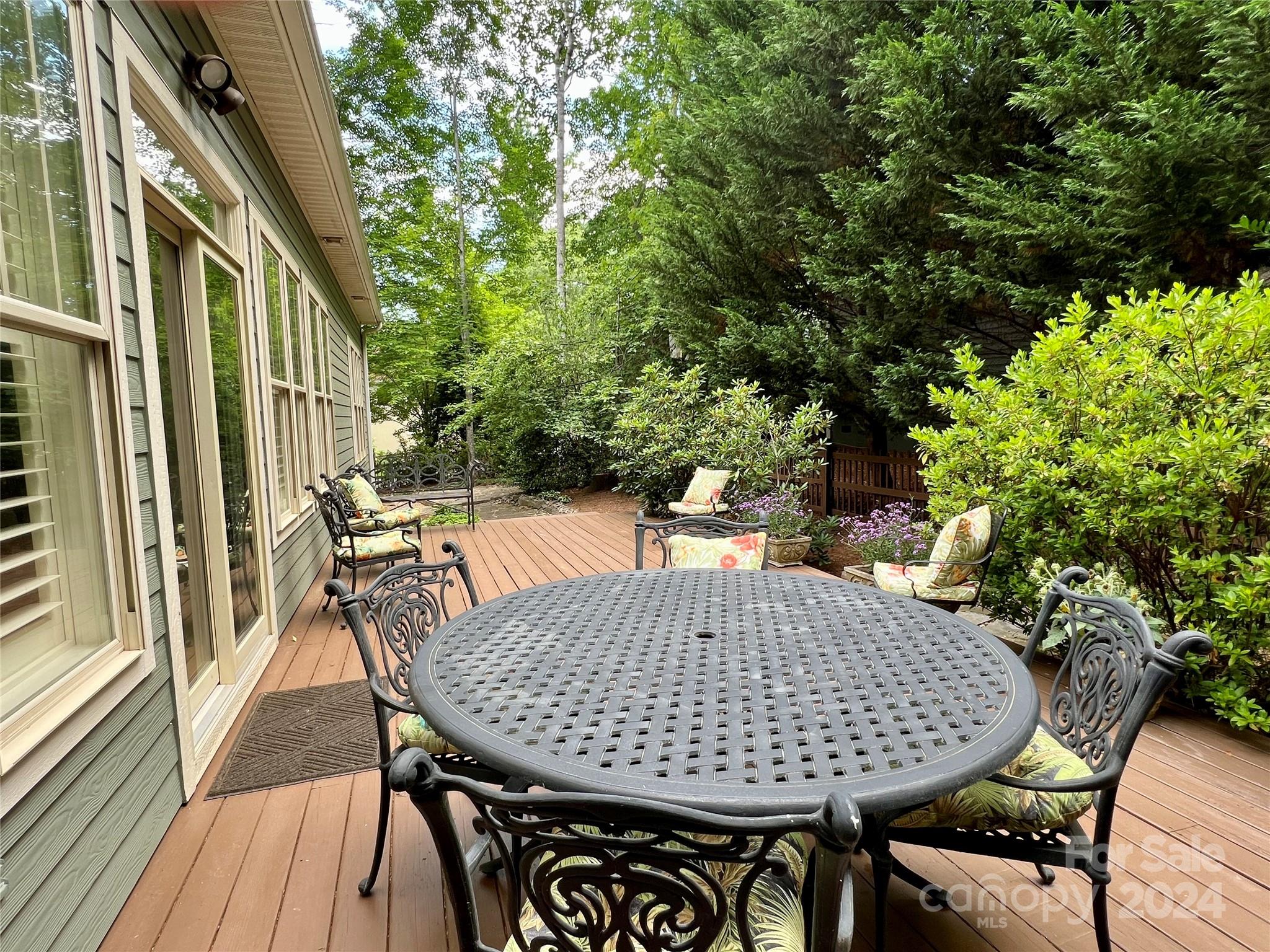 Biltmore Lake - Residential