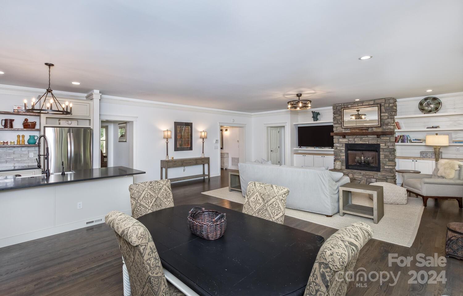 Biltmore Lake - Residential