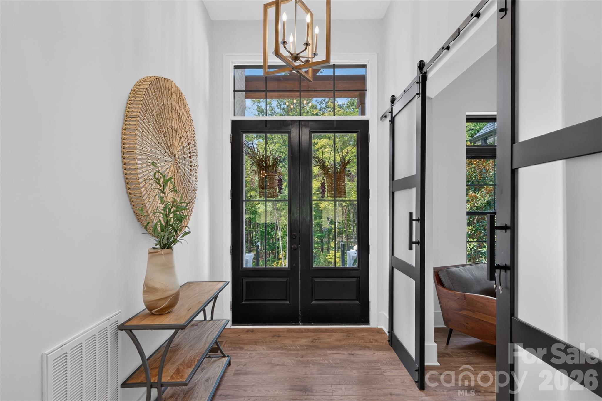 809 Woodland Forest Drive