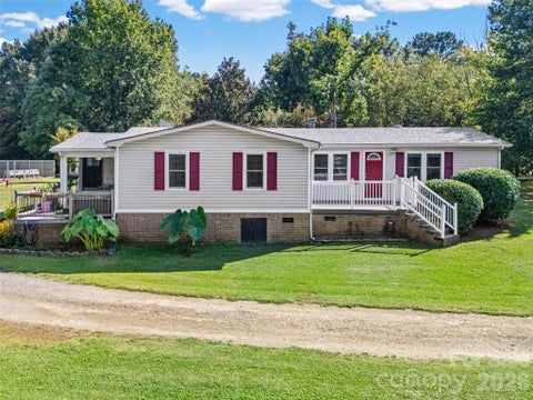 Photo of 6215 Barclay Lane, Clover, SC 29710 (MLS # 4420602)