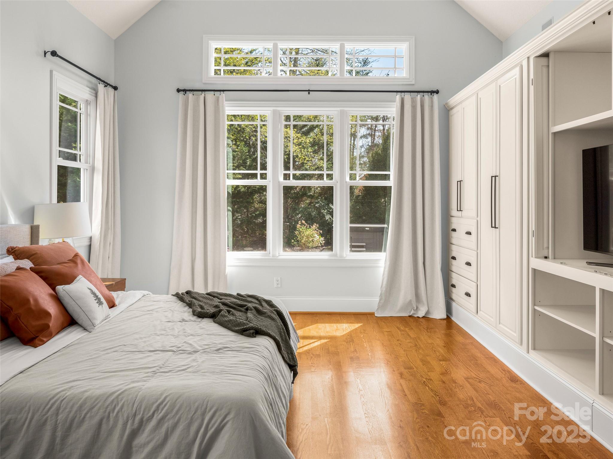 King Heights - Residential