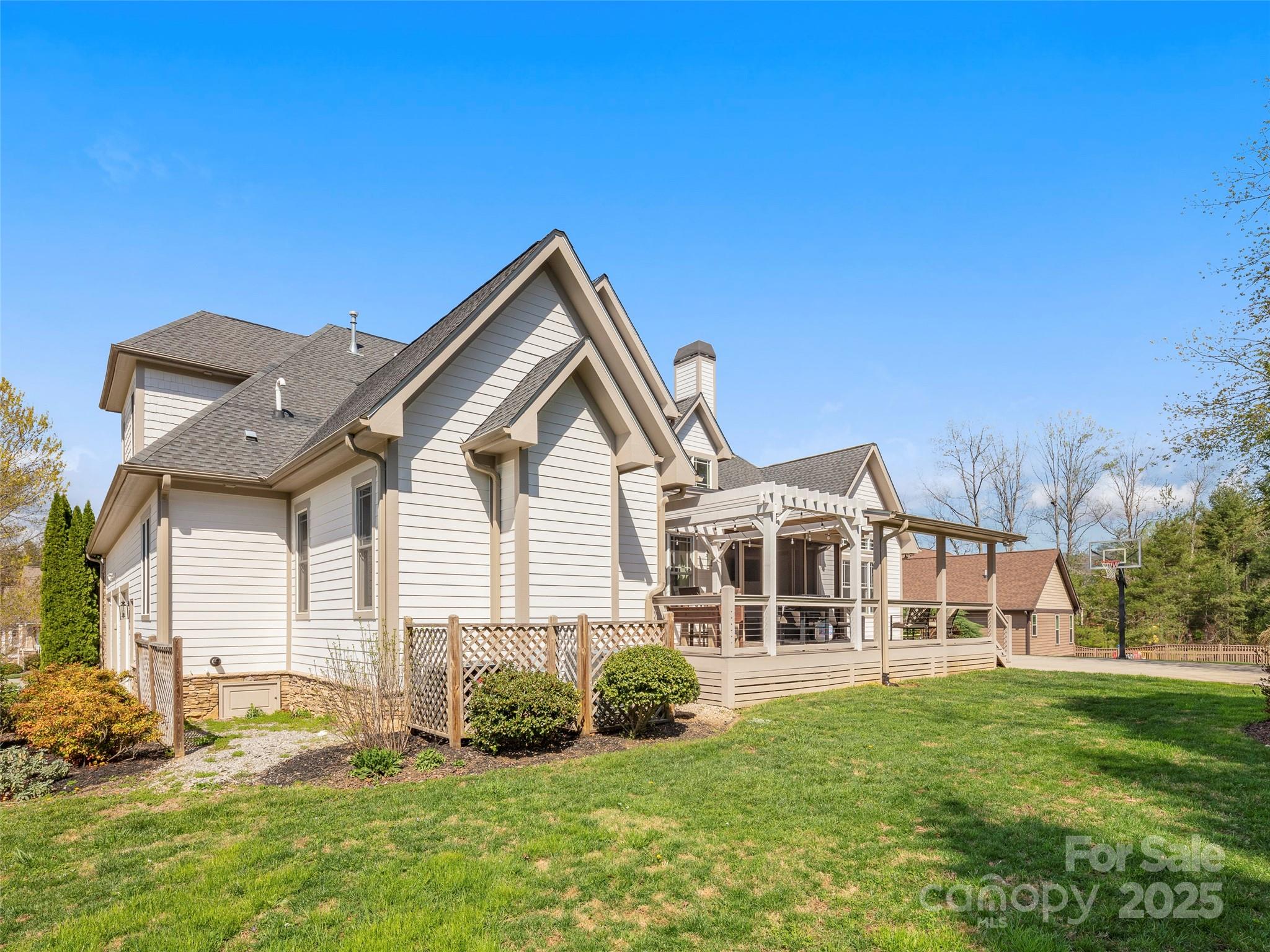 King Heights - Residential