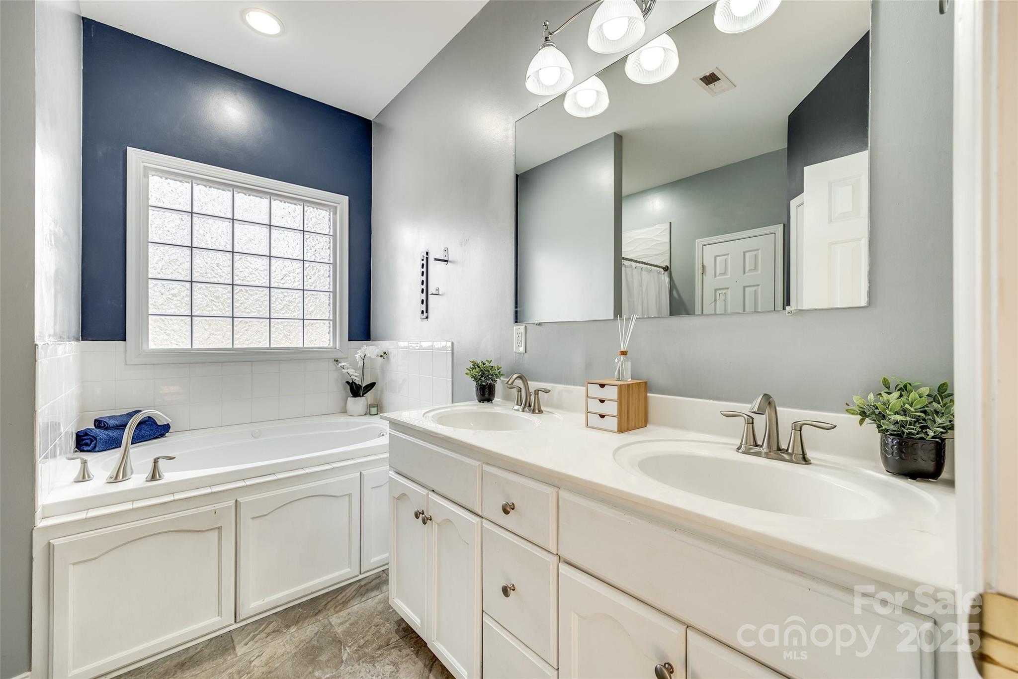 The Hylands - Residential