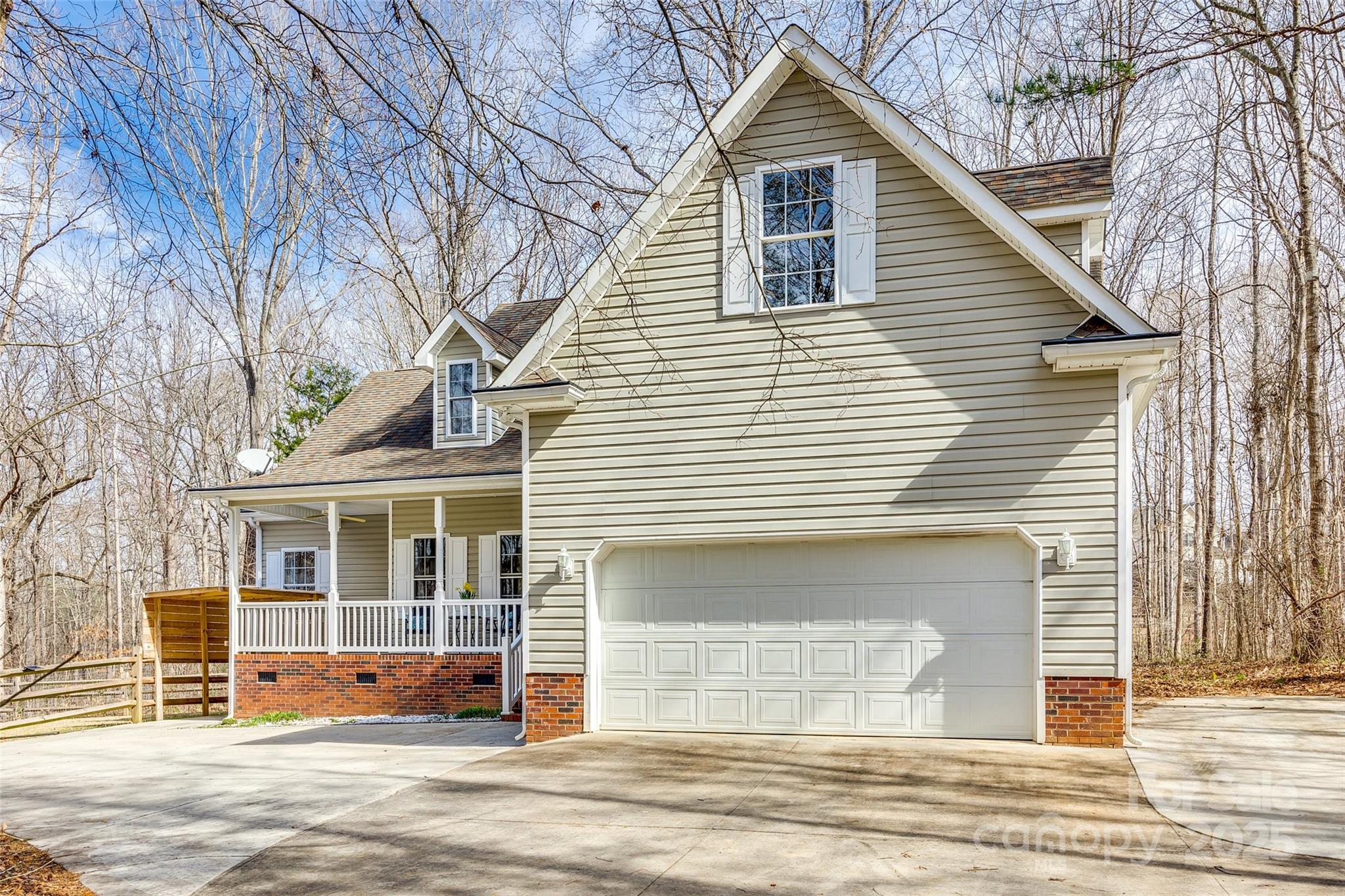 The Hylands - Residential