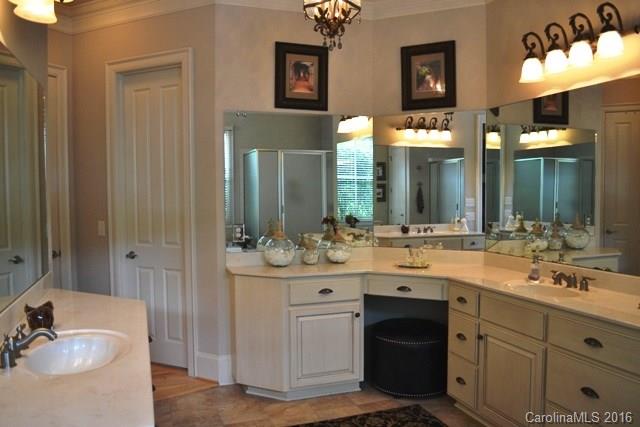 Meadow Lakes II - Residential