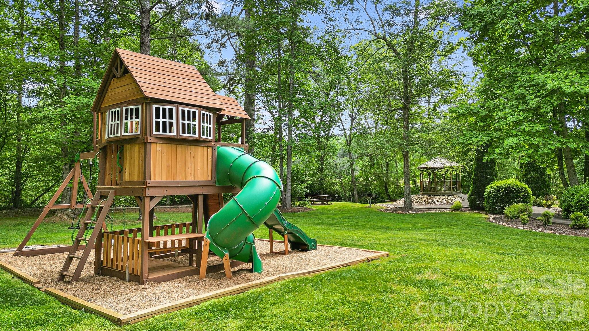 Hearthstone Ridge - Residential