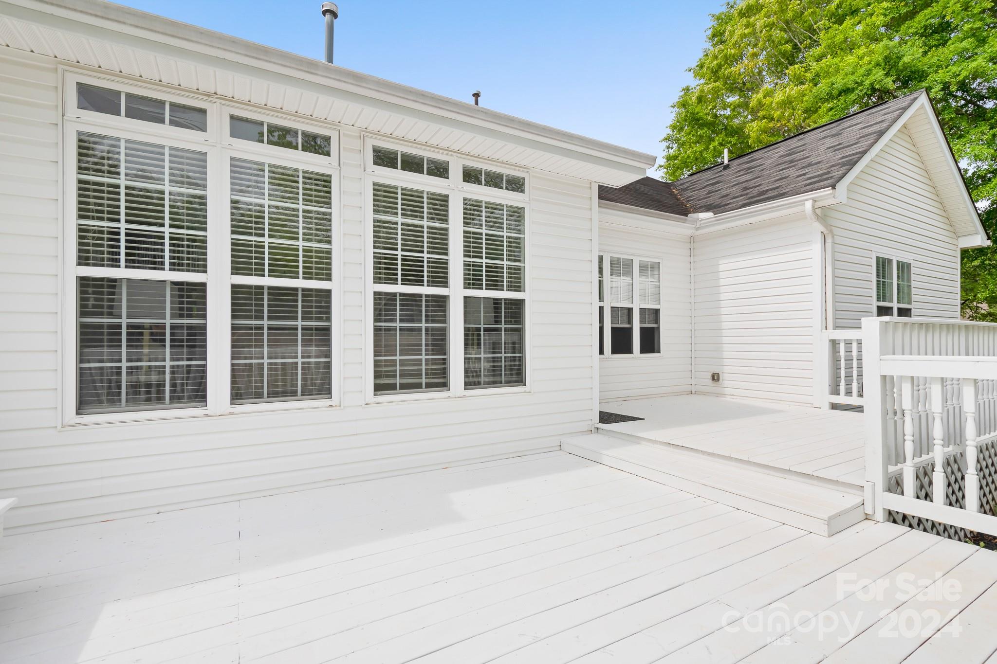 Latta Springs - Residential