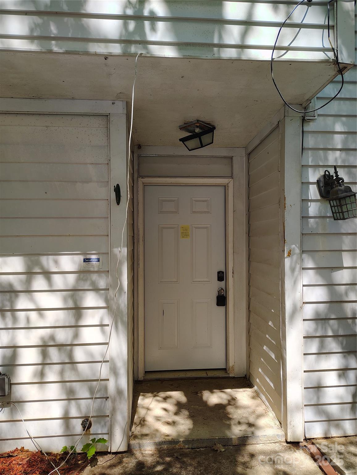 7107 Stonington Lane