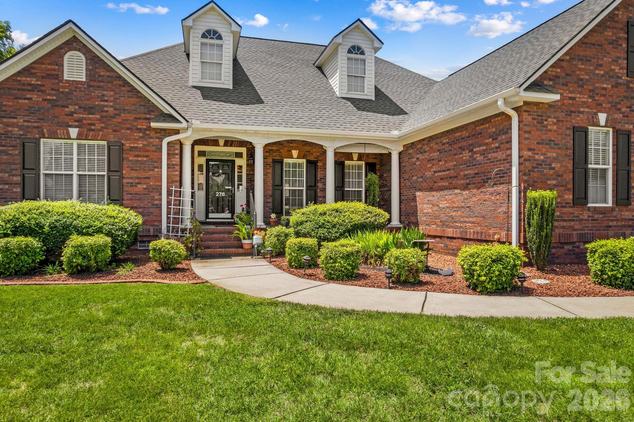 276 Falcon Crest Lane