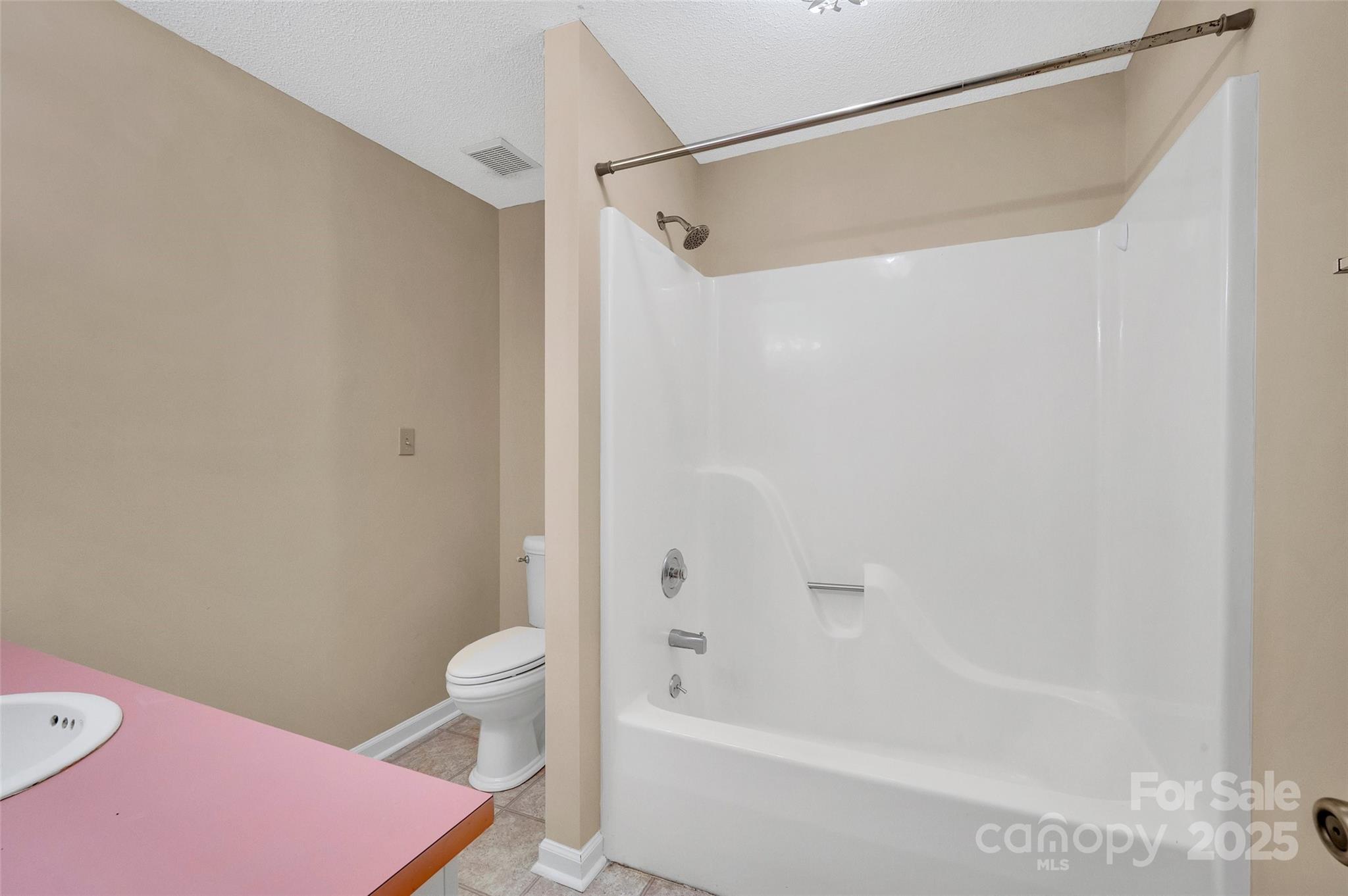 Olde Pointe - Residential