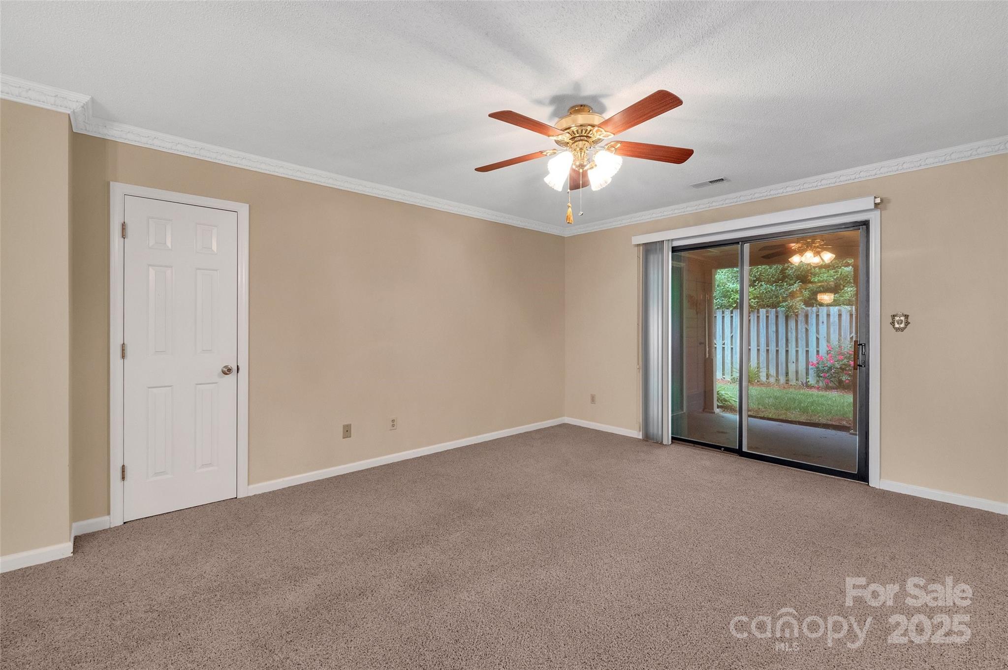 Olde Pointe - Residential