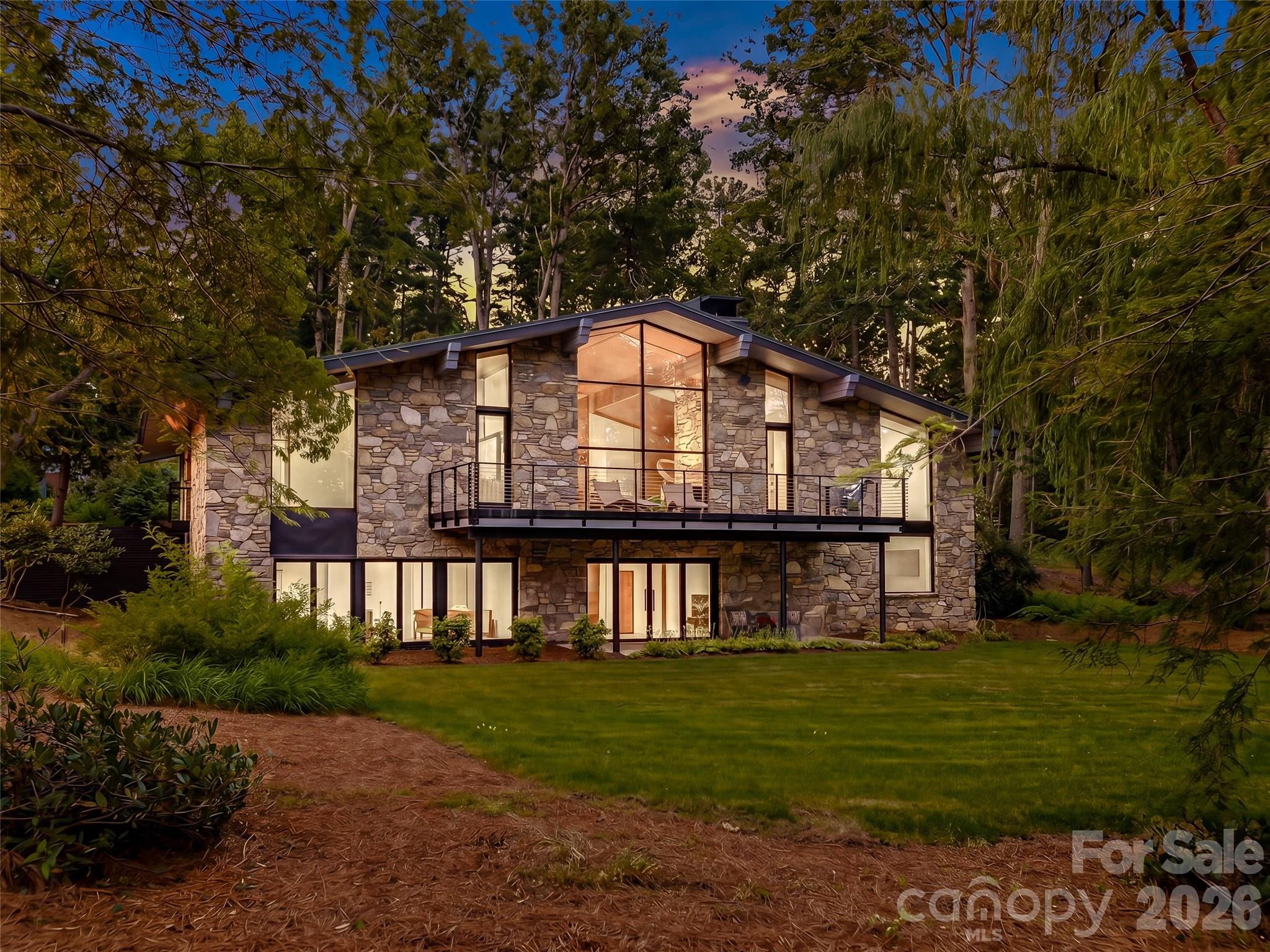 3 Holly Hill Road