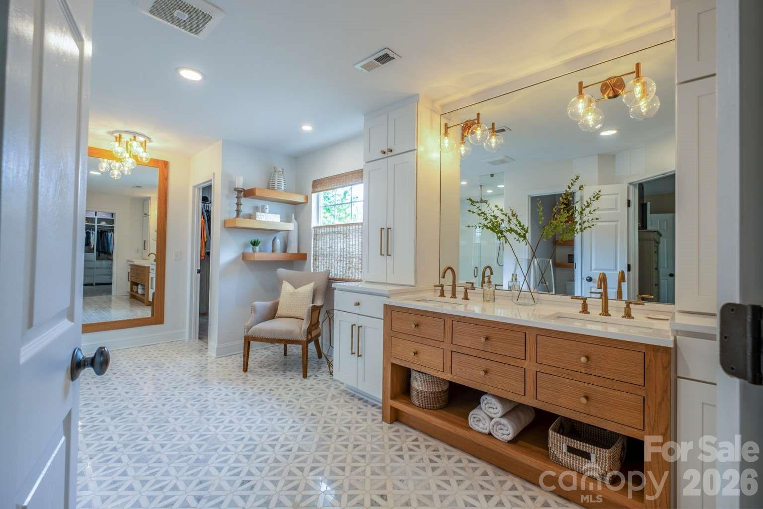 Hunter Oaks - Residential