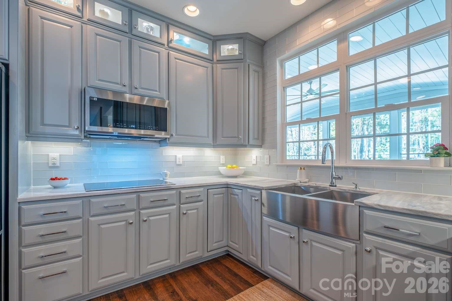 Hunter Oaks - Residential