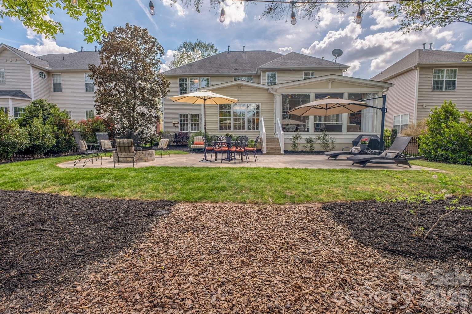 Hunter Oaks - Residential