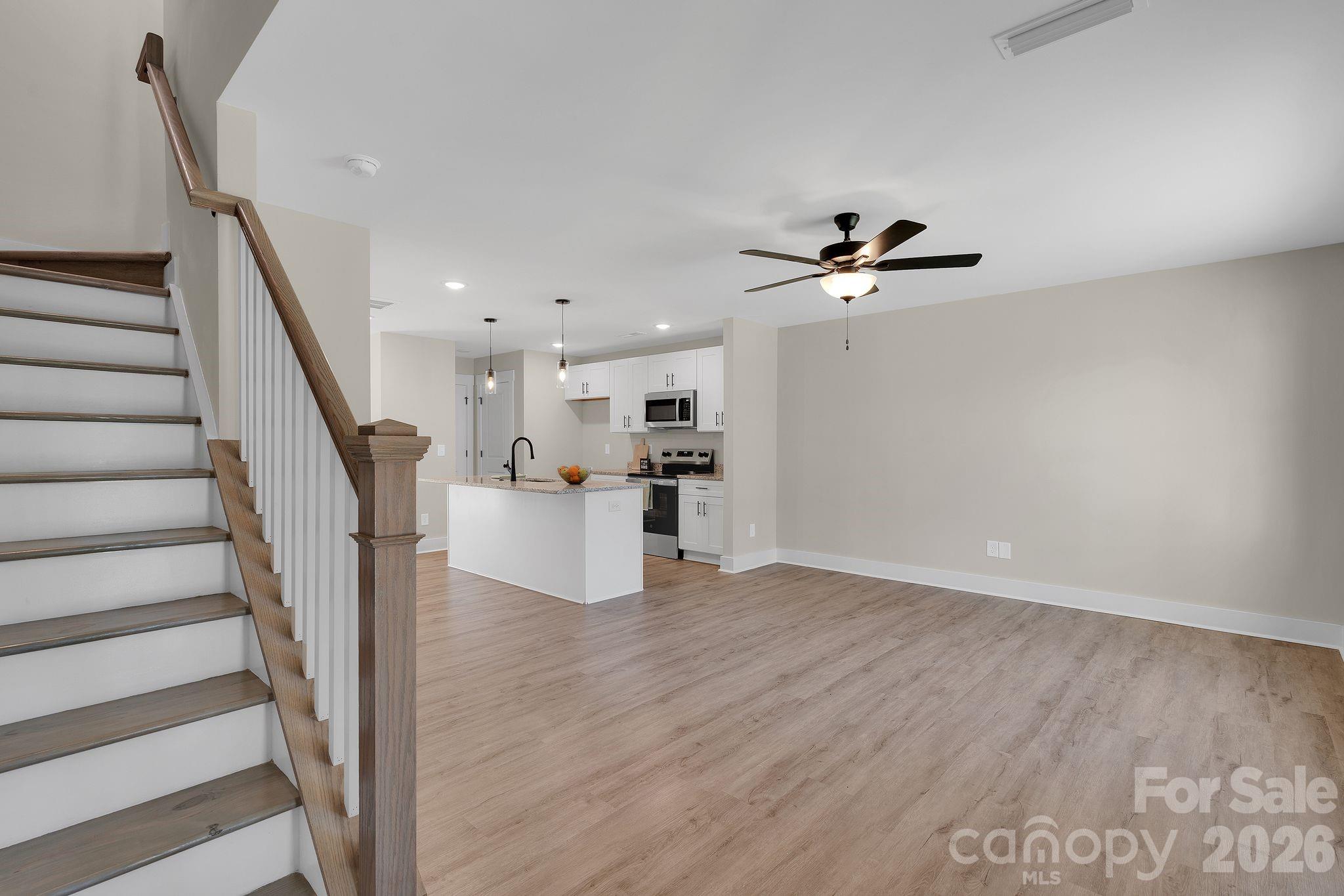 412 N Scruggs Street