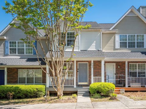 753 Mountainwater Drive Charlotte NC 28262