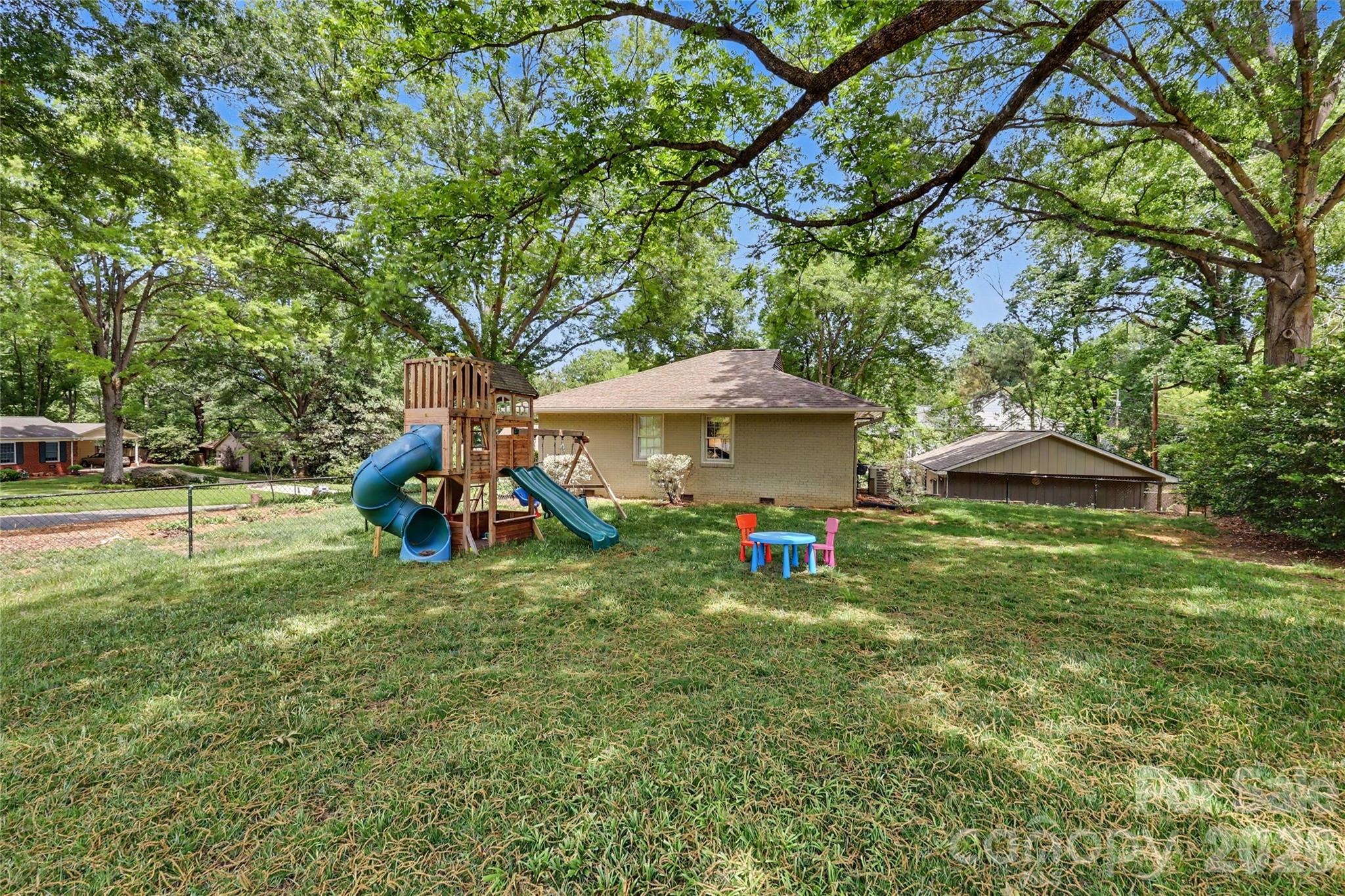 Sherwood Forest - Residential