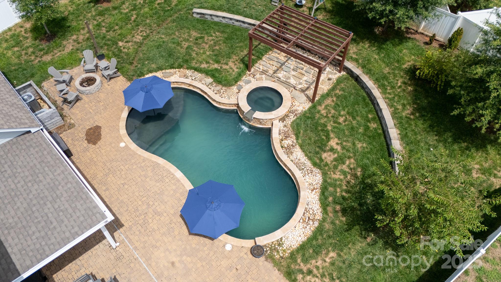 2370 Tessa Trace
