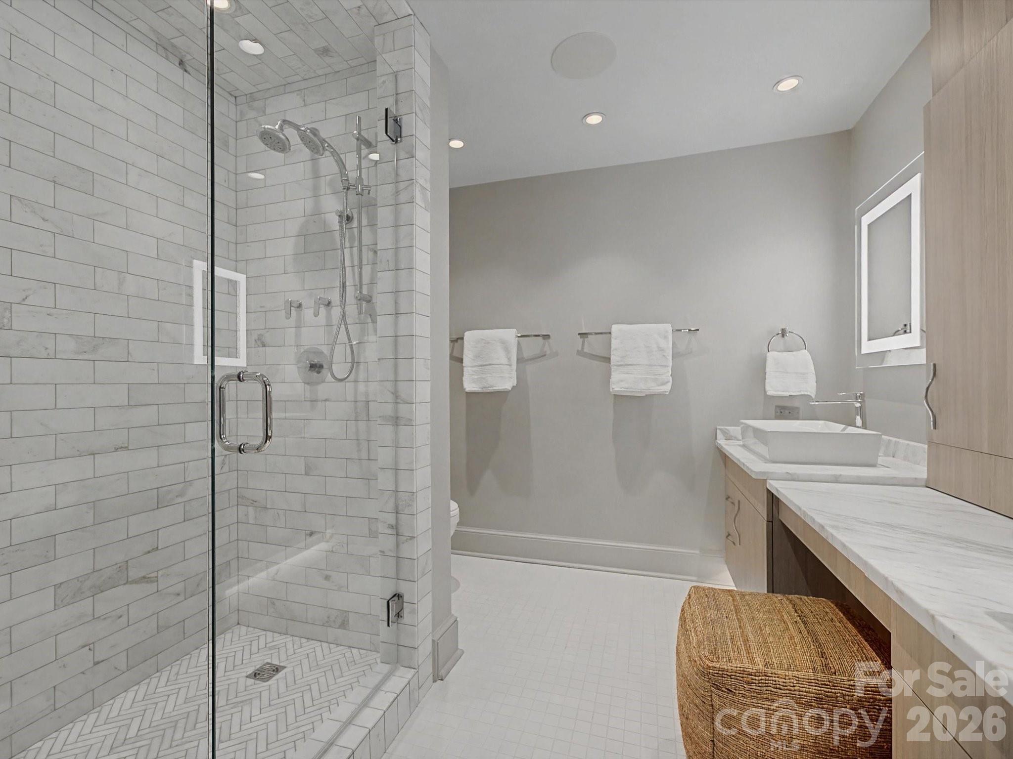 Deering Oaks - Residential