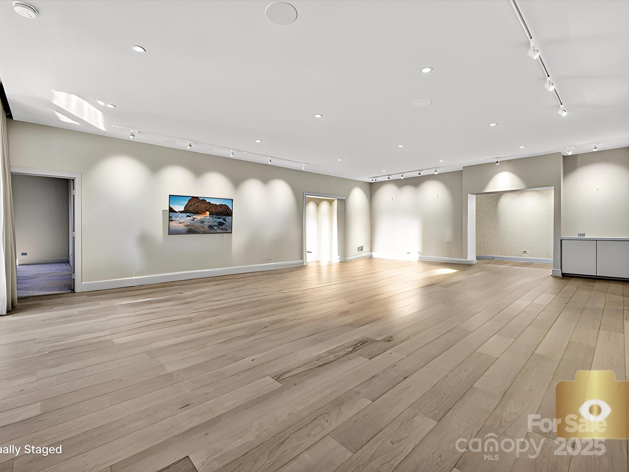 2633 Richardson Drive 5B