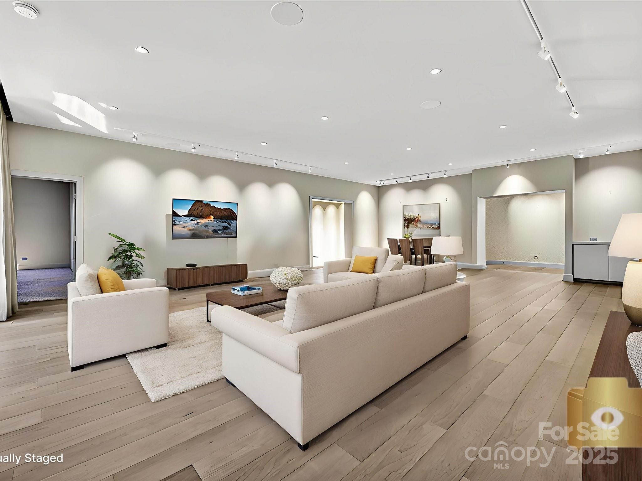 2633 Richardson Drive 5B