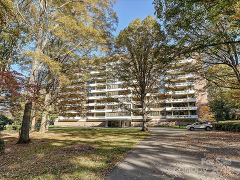 2633 Richardson Drive 5B Charlotte NC 28211