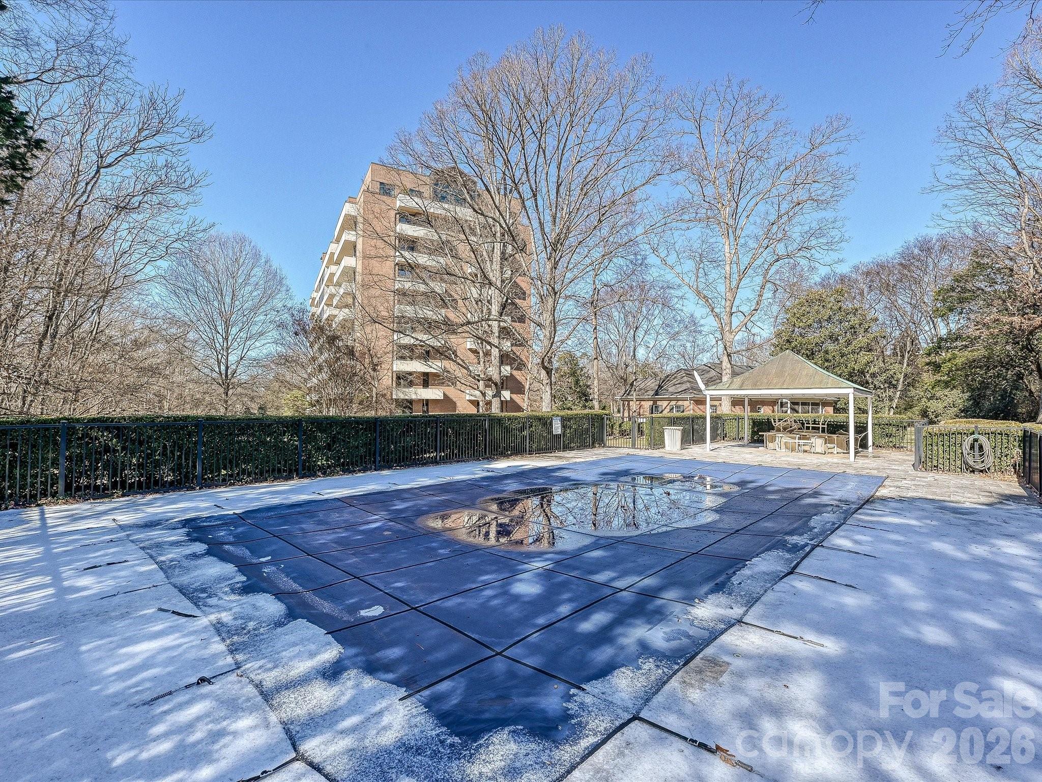 Deering Oaks - Residential