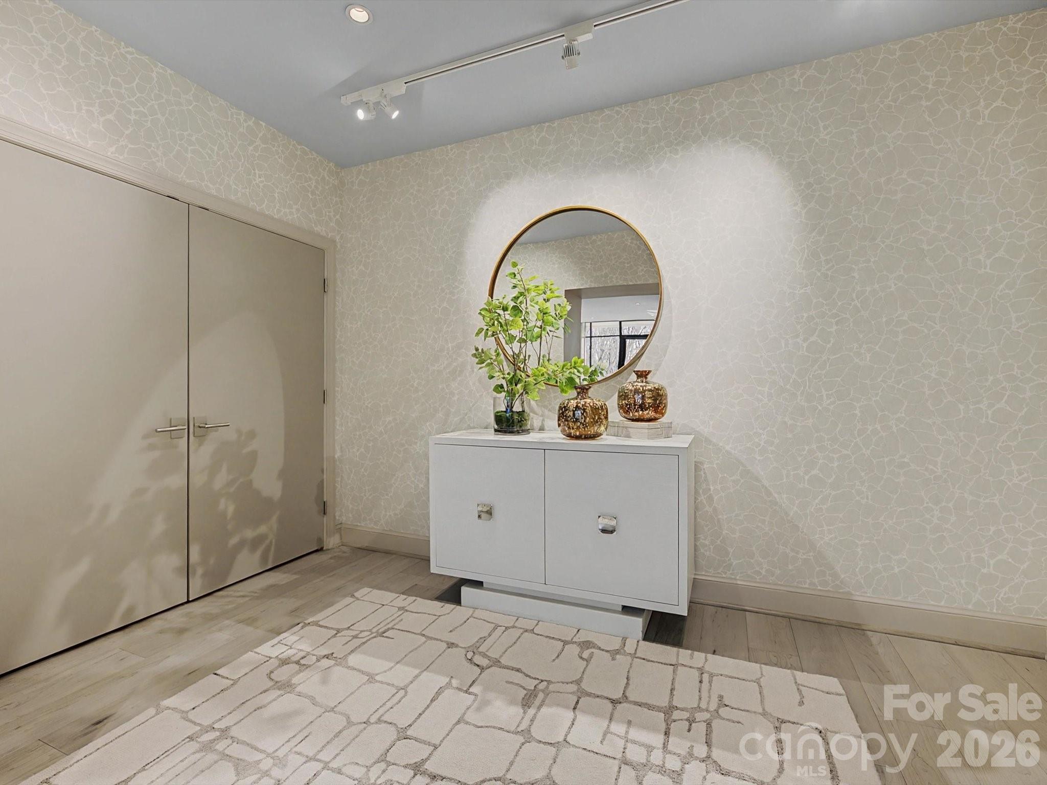 Deering Oaks - Residential