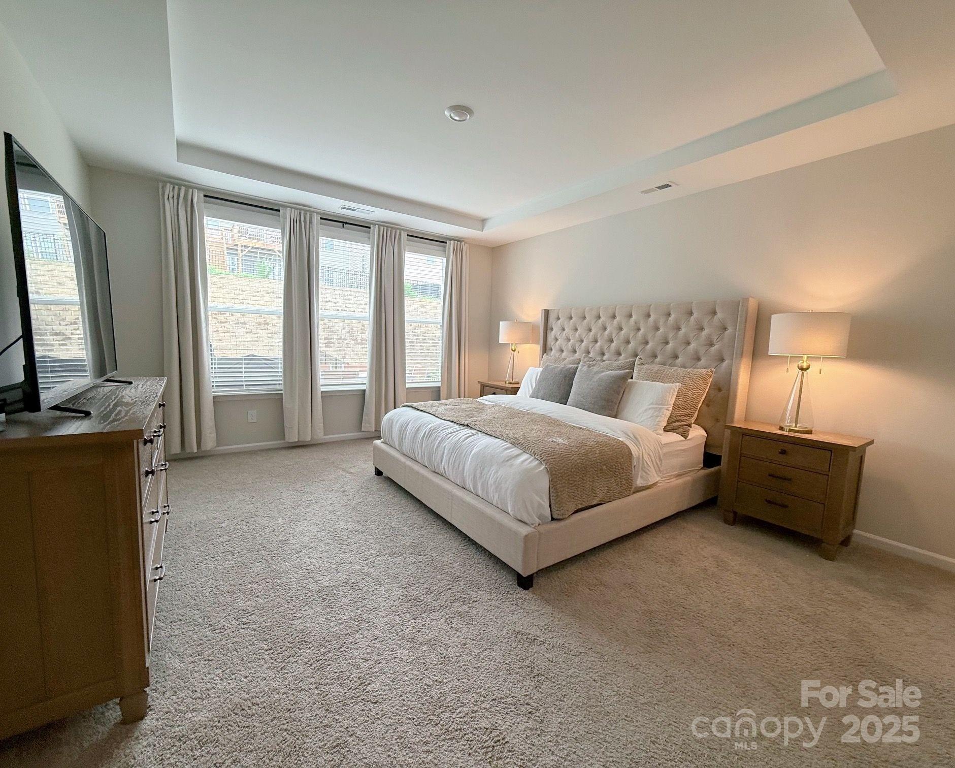 310 W Waterlynn Road