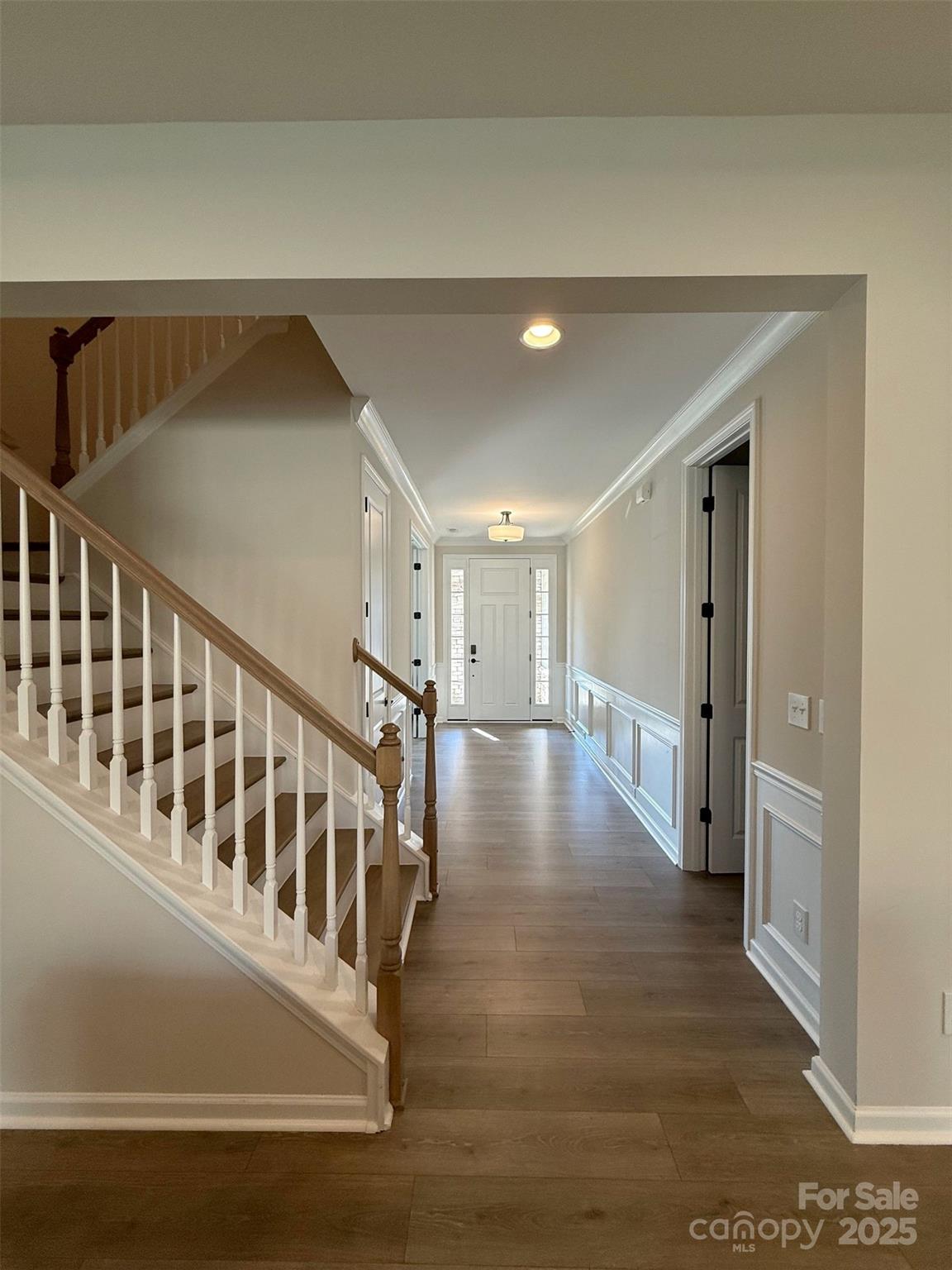 310 W Waterlynn Road