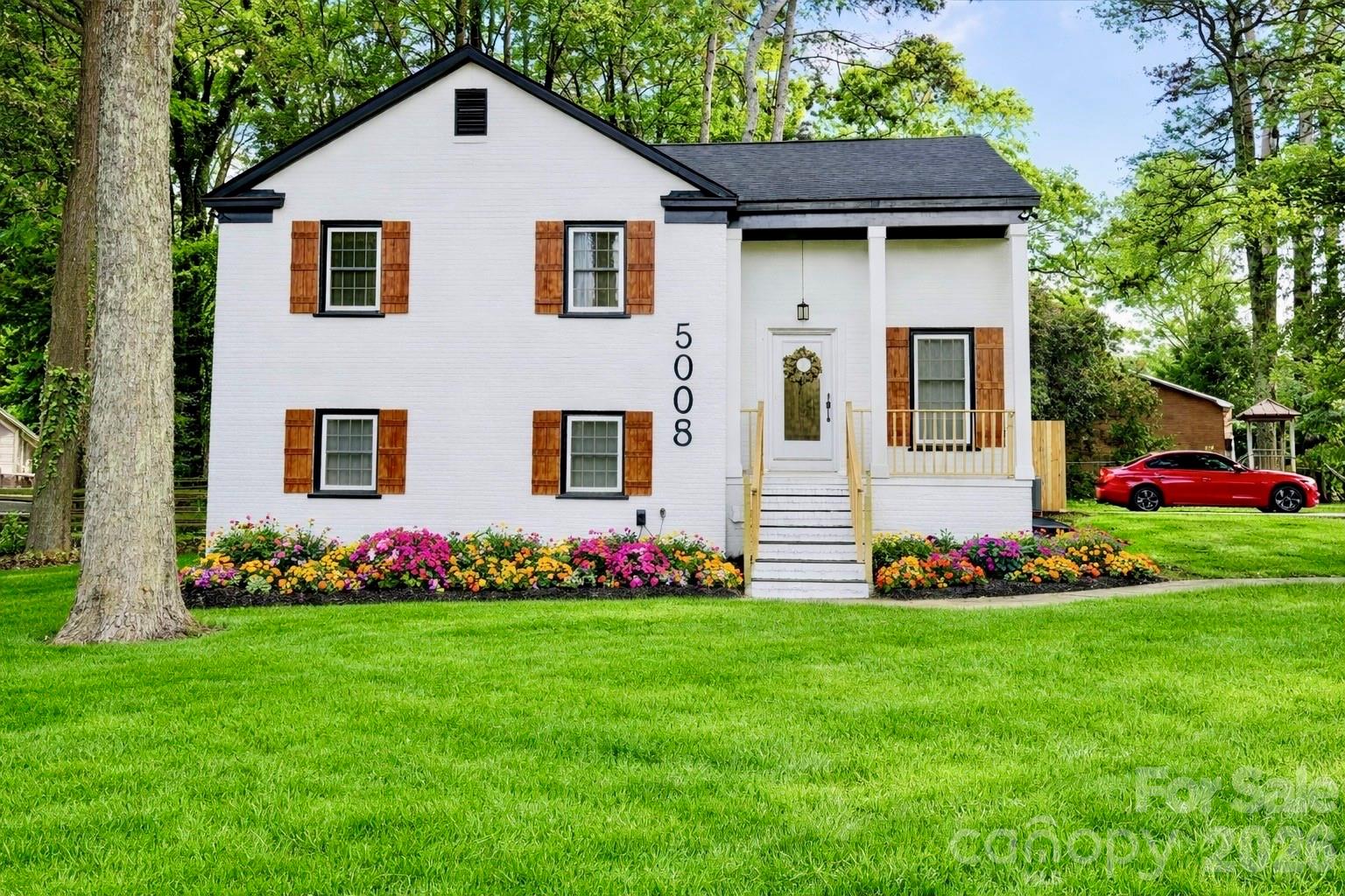 Pinecroft - Residential