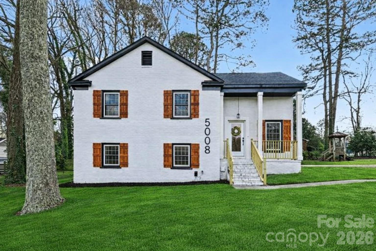 Pinecroft - Residential