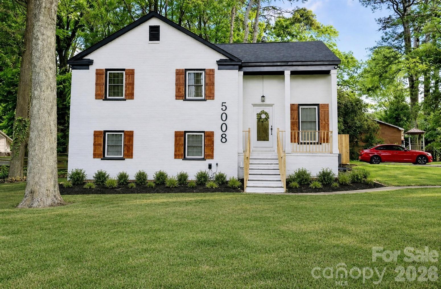 Pinecroft - Residential
